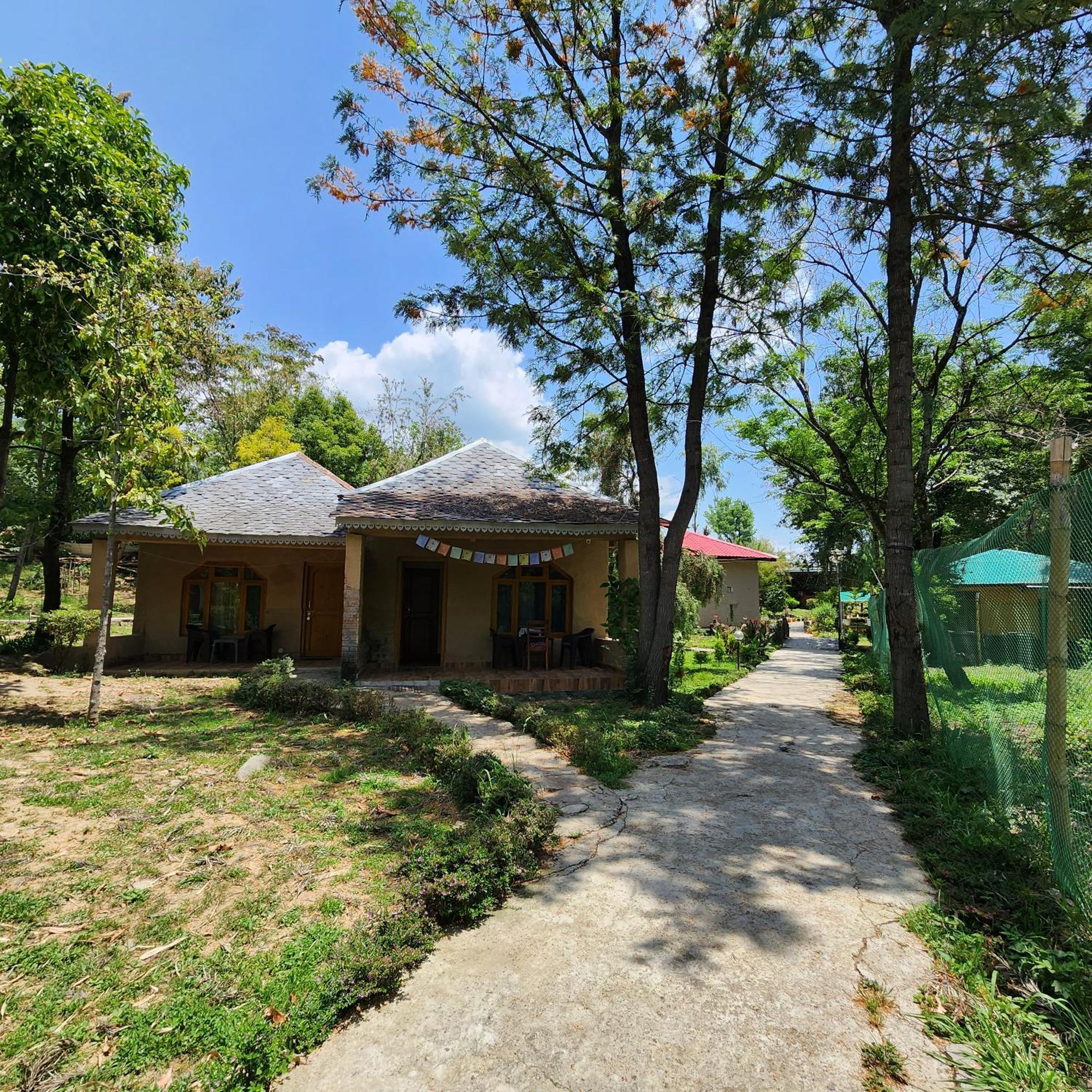 Namlang Resort Bīr 外观 照片