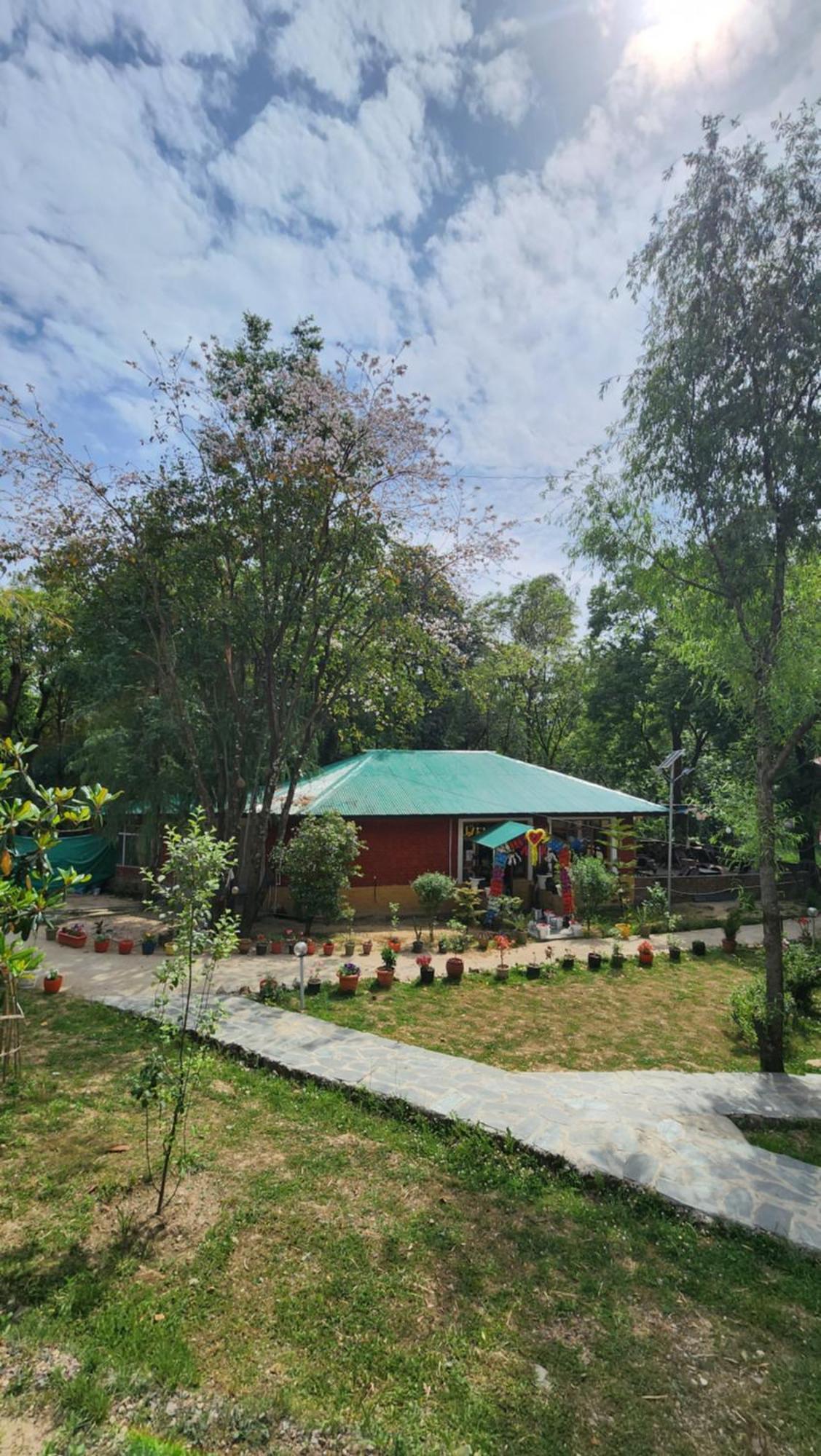 Namlang Resort Bīr 外观 照片